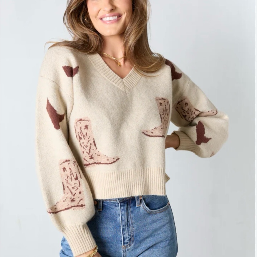 Vestique Cream and Brown V-Neck Sweater with Cartoon Bear Design